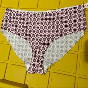 Victoria's Secret Large Hip Hugger Panties  NWT Patterned Bikini Briefs